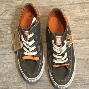 True Religion Canvas Shoes Sneakers Orange Men 11